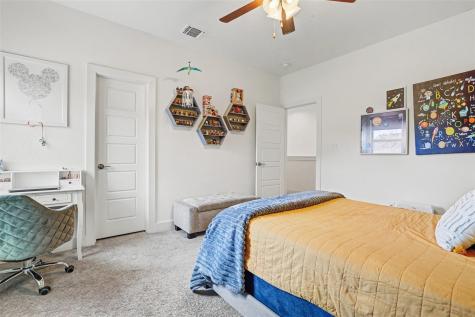 407 Forza Viola Way Austin TX 78738
