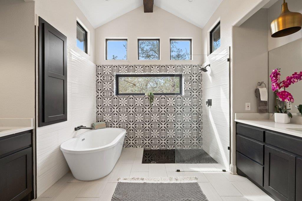 4018 Bee Creek Road Spicewood TX 78669