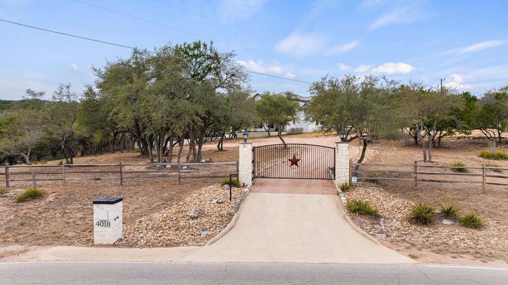 4018 Bee Creek Road Spicewood TX 78669