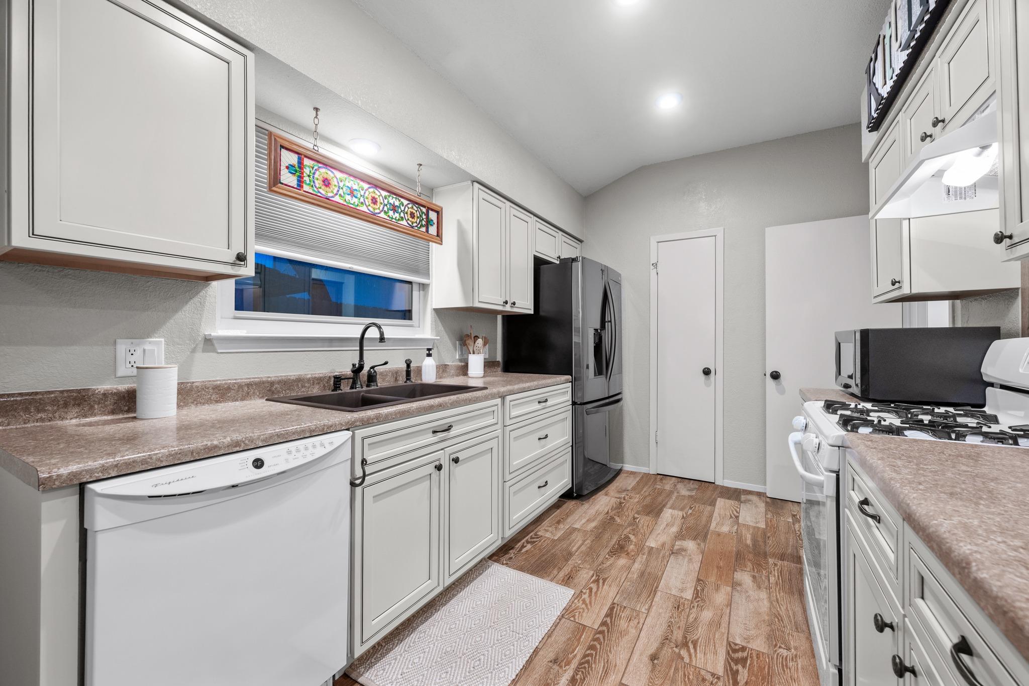 805 Angleton Cove Austin TX 78748