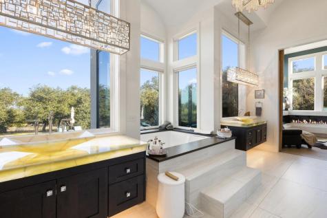 1534 Circolare New Braunfels TX 78132