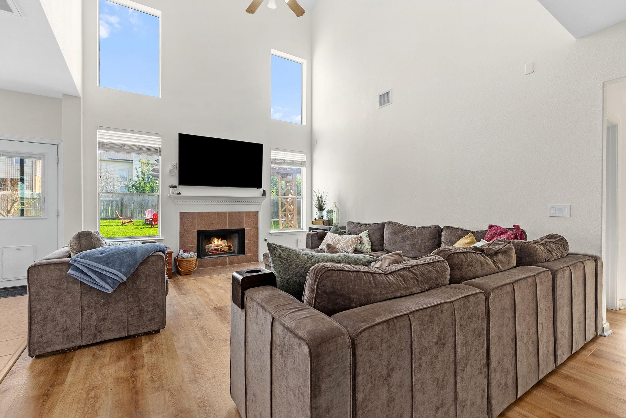 3517 Shiraz Loop Round Rock TX 78665