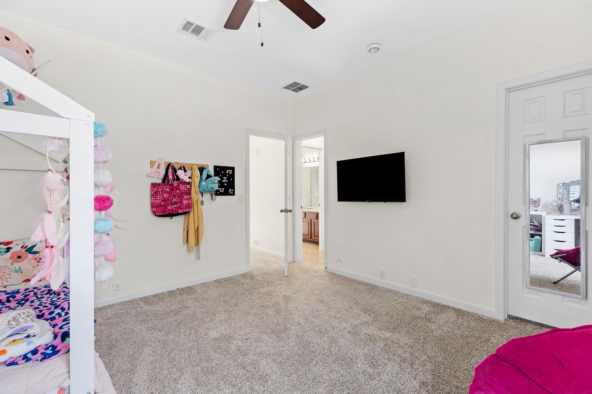 3517 Shiraz Loop Round Rock TX 78665