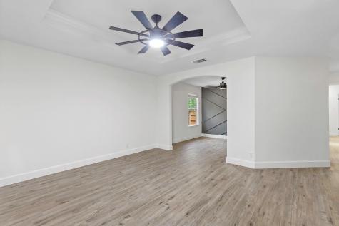 617 Barbara Way Bastrop TX 78602