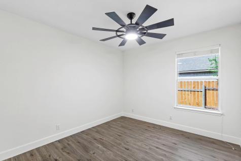 617 Barbara Way Bastrop TX 78602