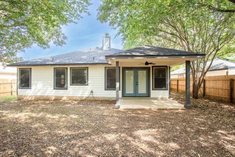 617 Barbara Way Bastrop TX 78602