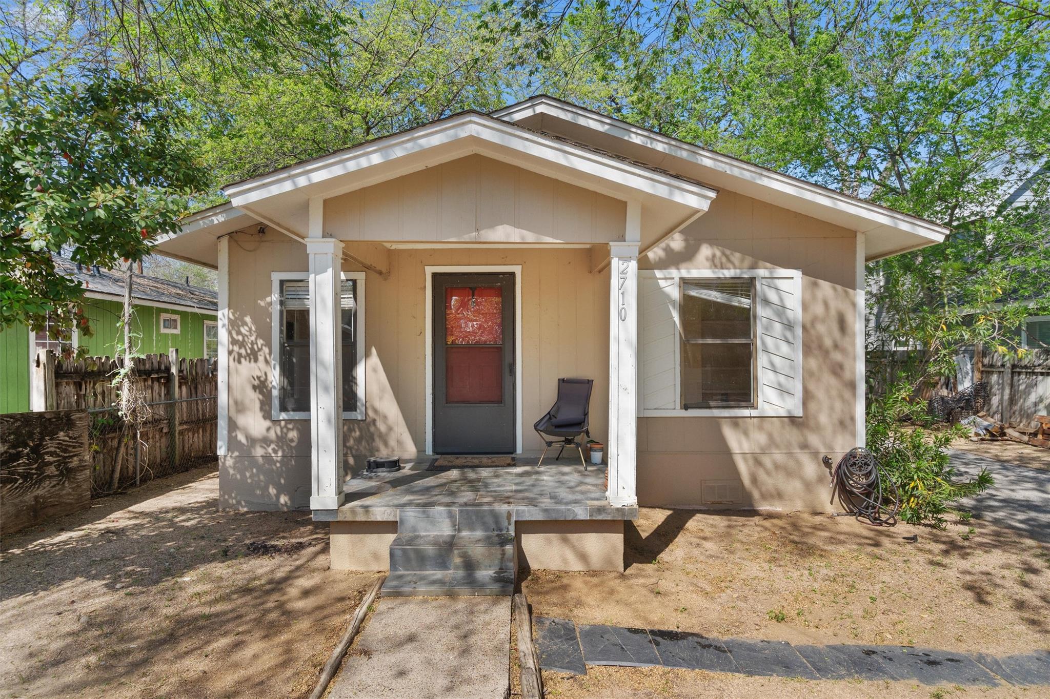 2710 E 3rd Street Austin TX 78702
