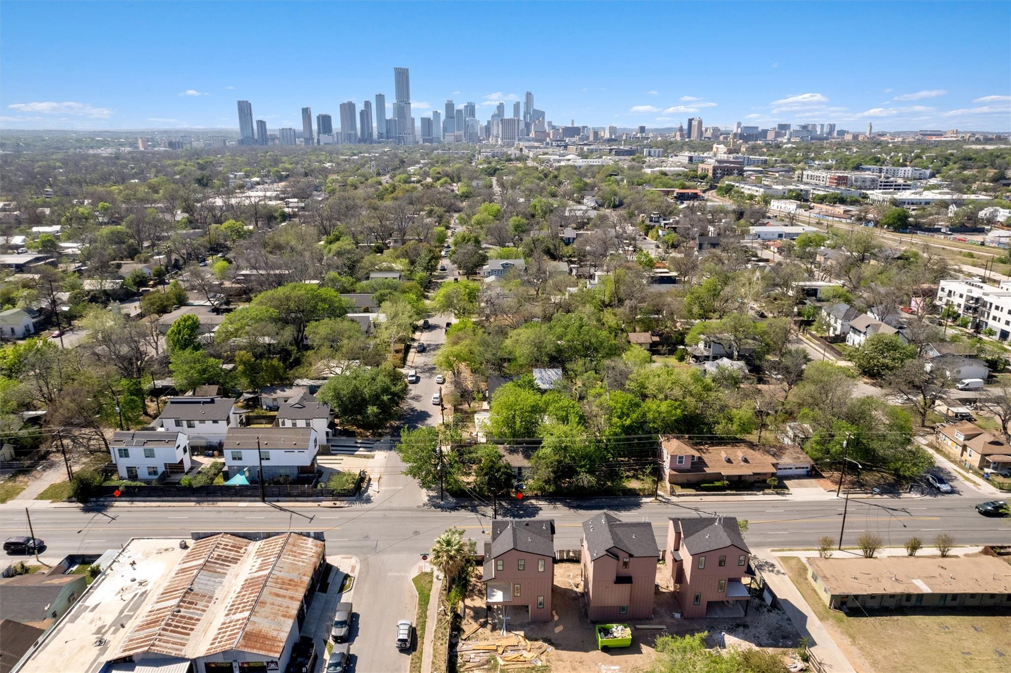 2710 E 3rd Street Austin TX 78702
