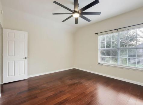 8215 Menlo Park Place Round Rock TX 78681