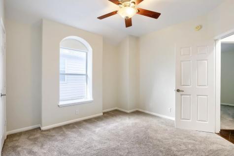 8215 Menlo Park Place Round Rock TX 78681
