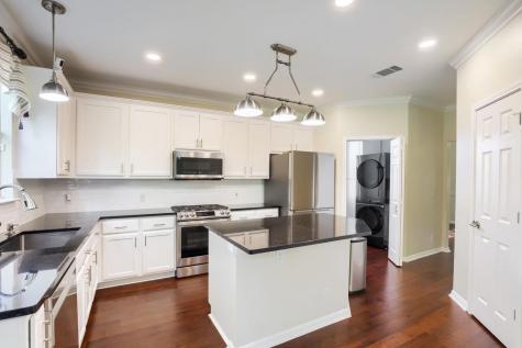 8215 Menlo Park Place Round Rock TX 78681
