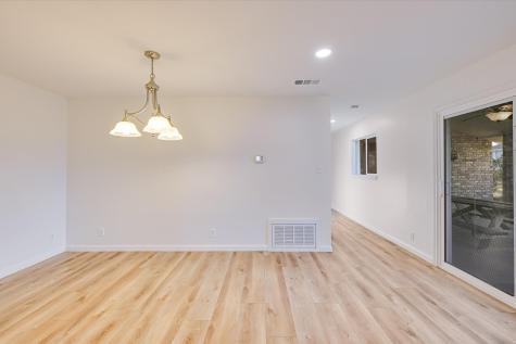 122 Forest Lake Drive Del Valle TX 78617