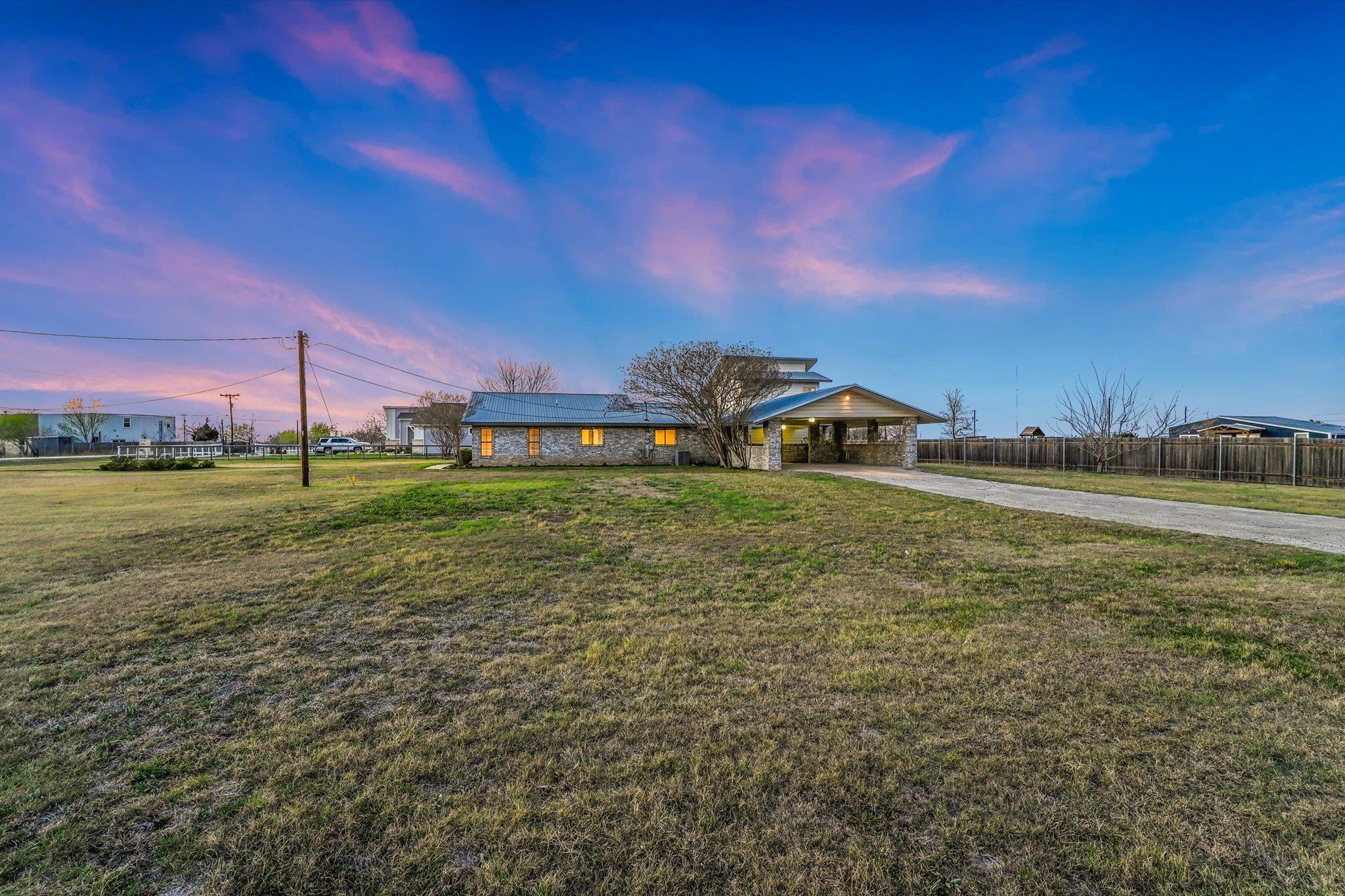 122 Forest Lake Drive Del Valle TX 78617