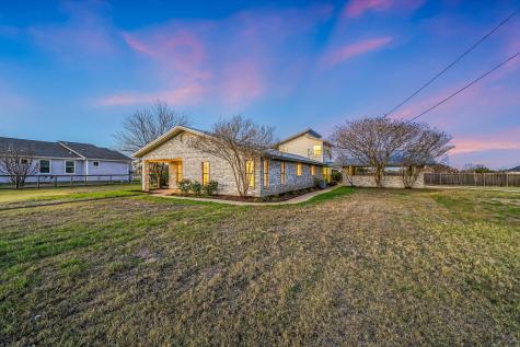 122 Forest Lake Drive Del Valle TX 78617
