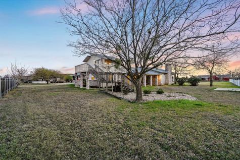122 Forest Lake Drive Del Valle TX 78617