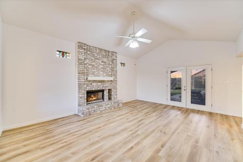 122 Forest Lake Drive Del Valle TX 78617