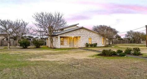 122 Forest Lake Drive Del Valle TX 78617