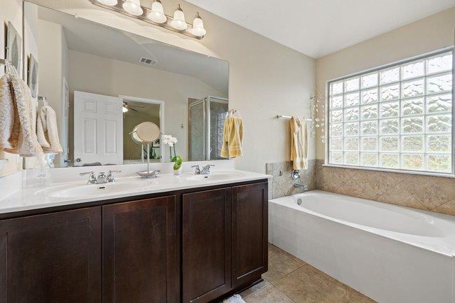 17700 Linkview Drive Dripping Springs TX 78620