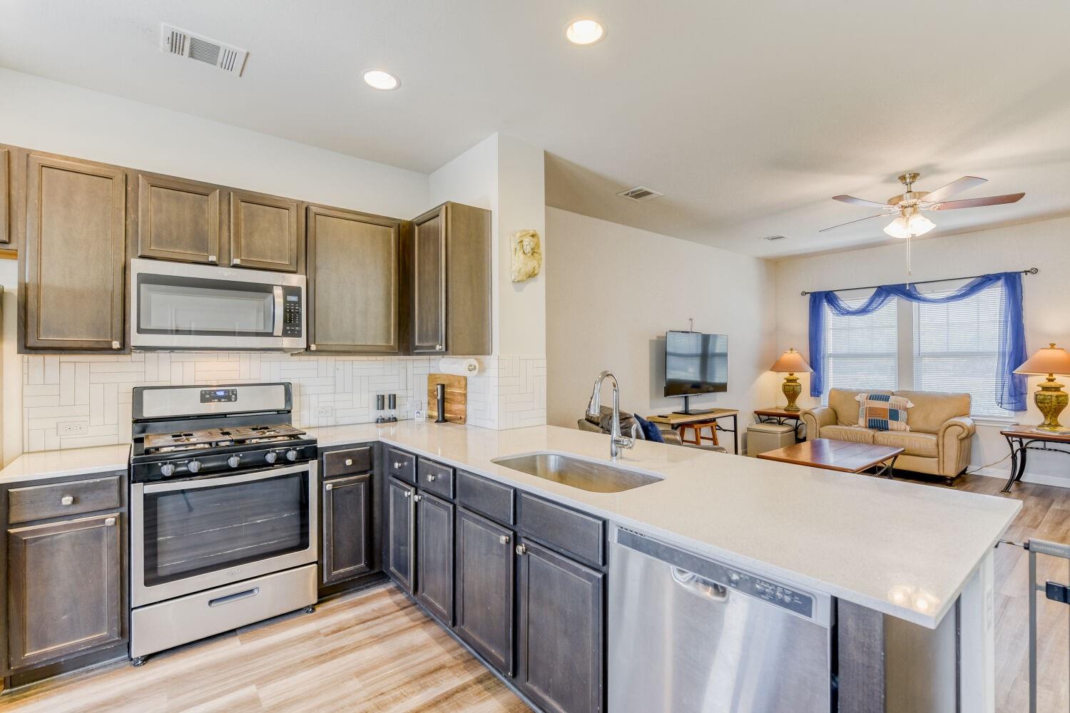 2812 Seneca Path Leander TX 78641