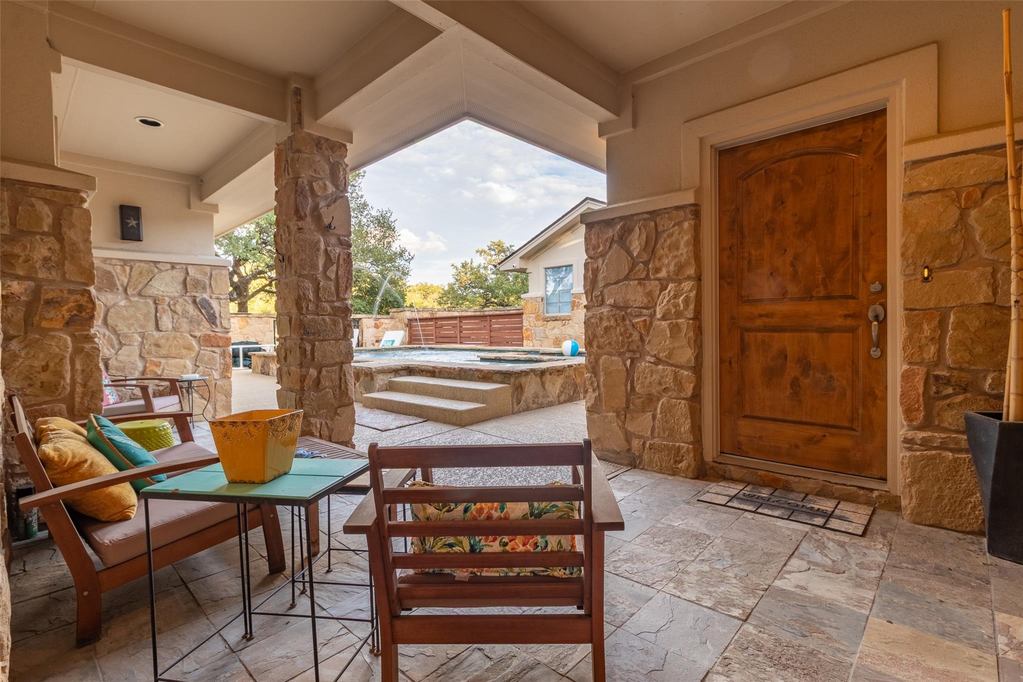 515 East Trail Spicewood TX 78669