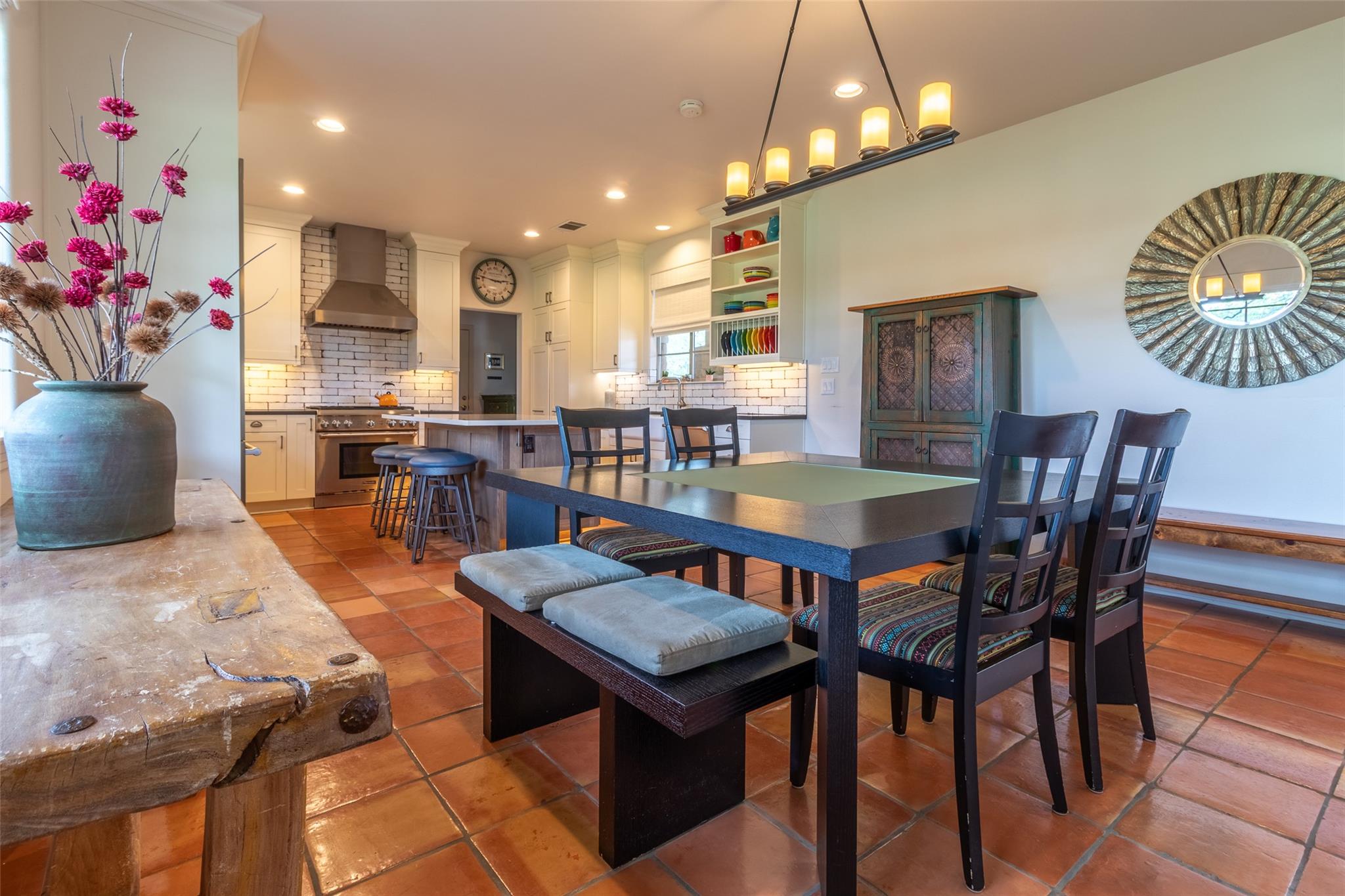 515 East Trail Spicewood TX 78669