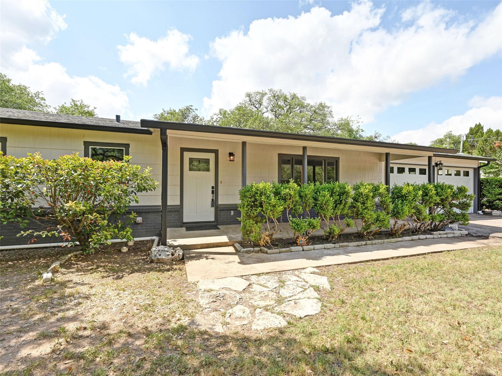 7611 Oak Hedge Place Austin TX 78745