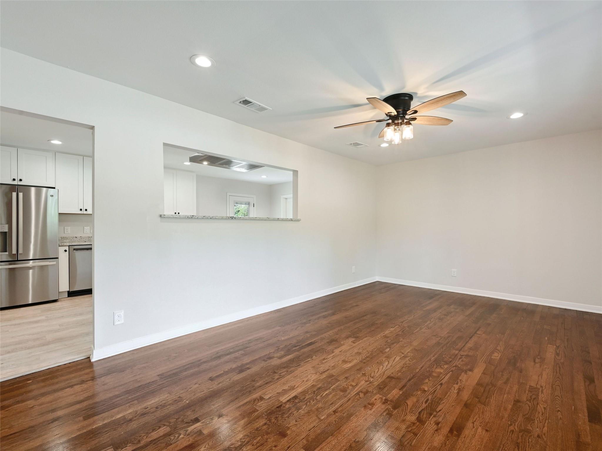 7611 Oak Hedge Place Austin TX 78745