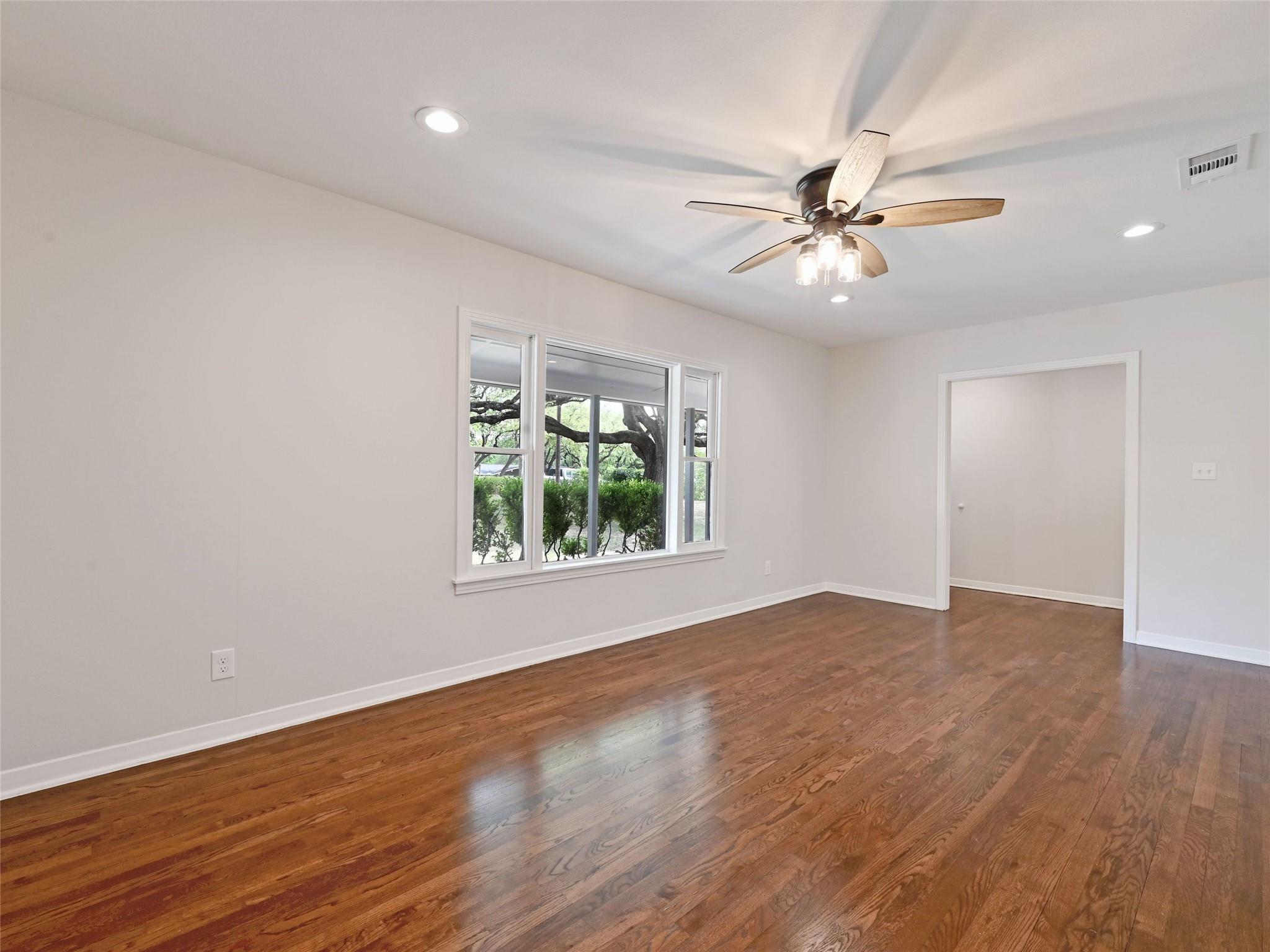 7611 Oak Hedge Place Austin TX 78745