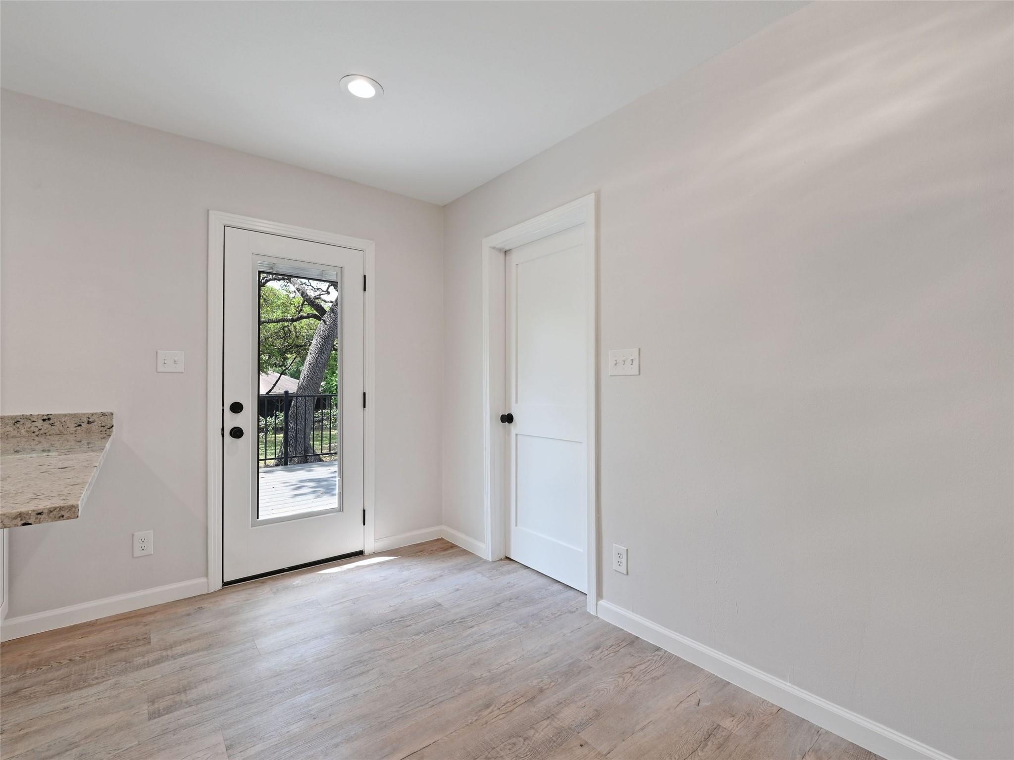 7611 Oak Hedge Place Austin TX 78745