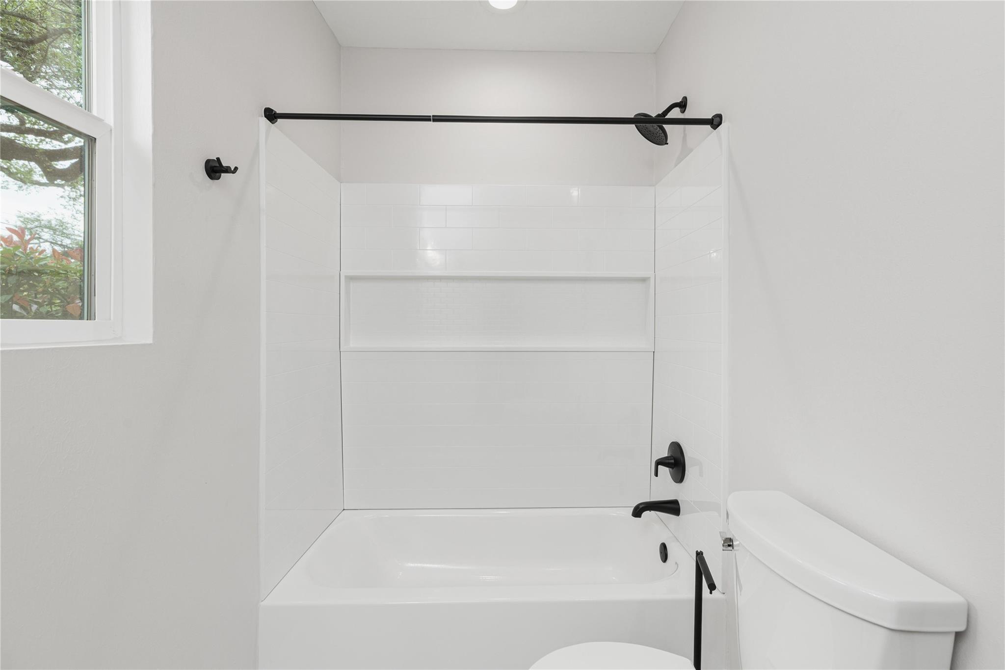 7611 Oak Hedge Place Austin TX 78745