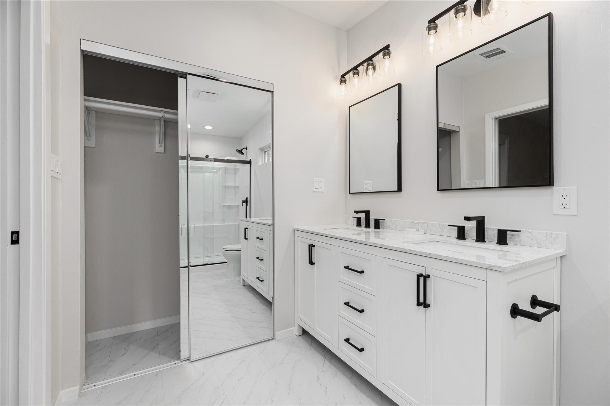 7611 Oak Hedge Place Austin TX 78745