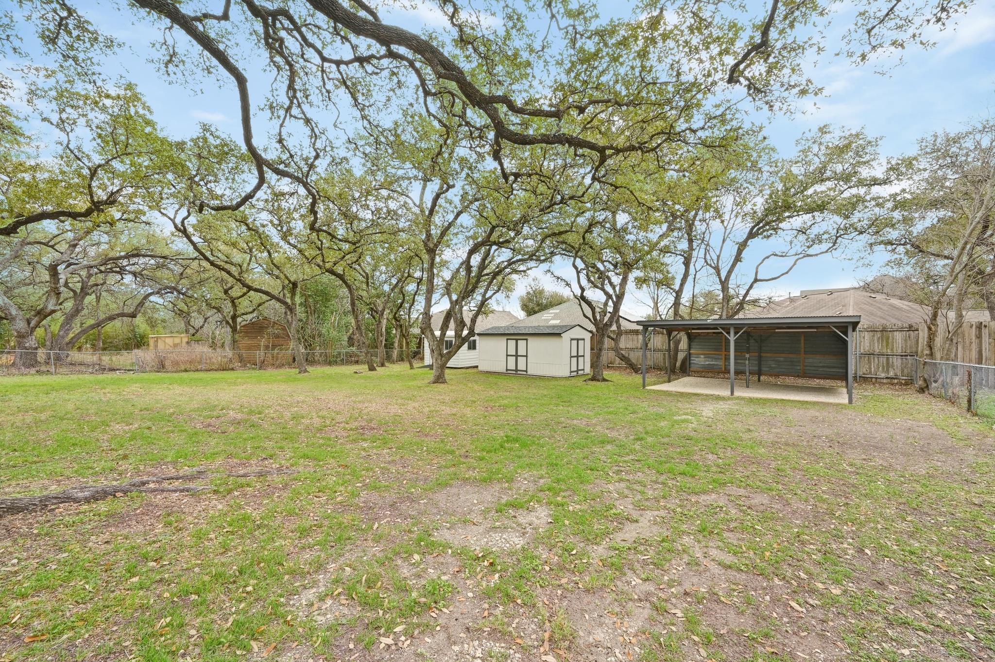 7611 Oak Hedge Place Austin TX 78745