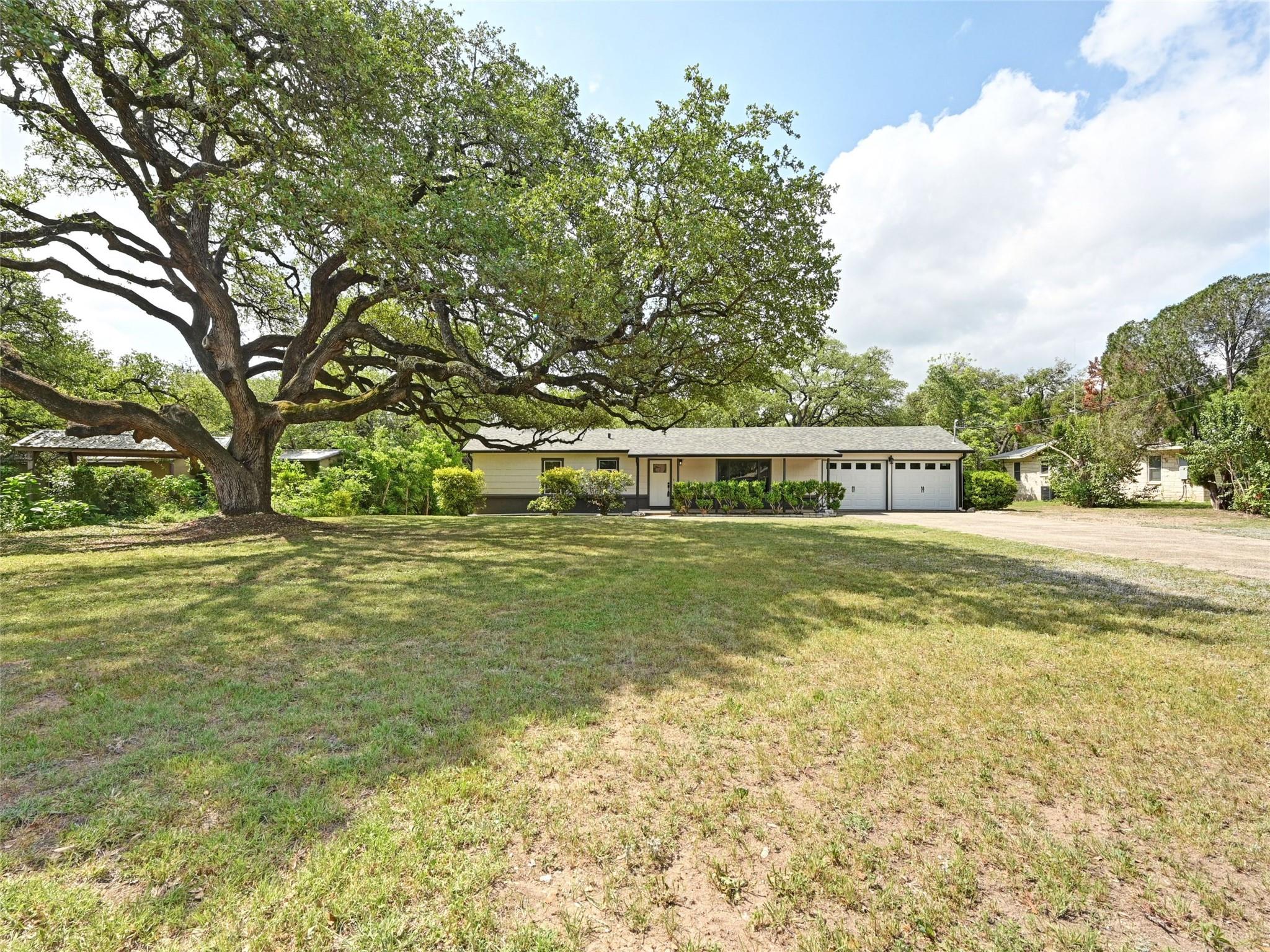 7611 Oak Hedge Place Austin TX 78745