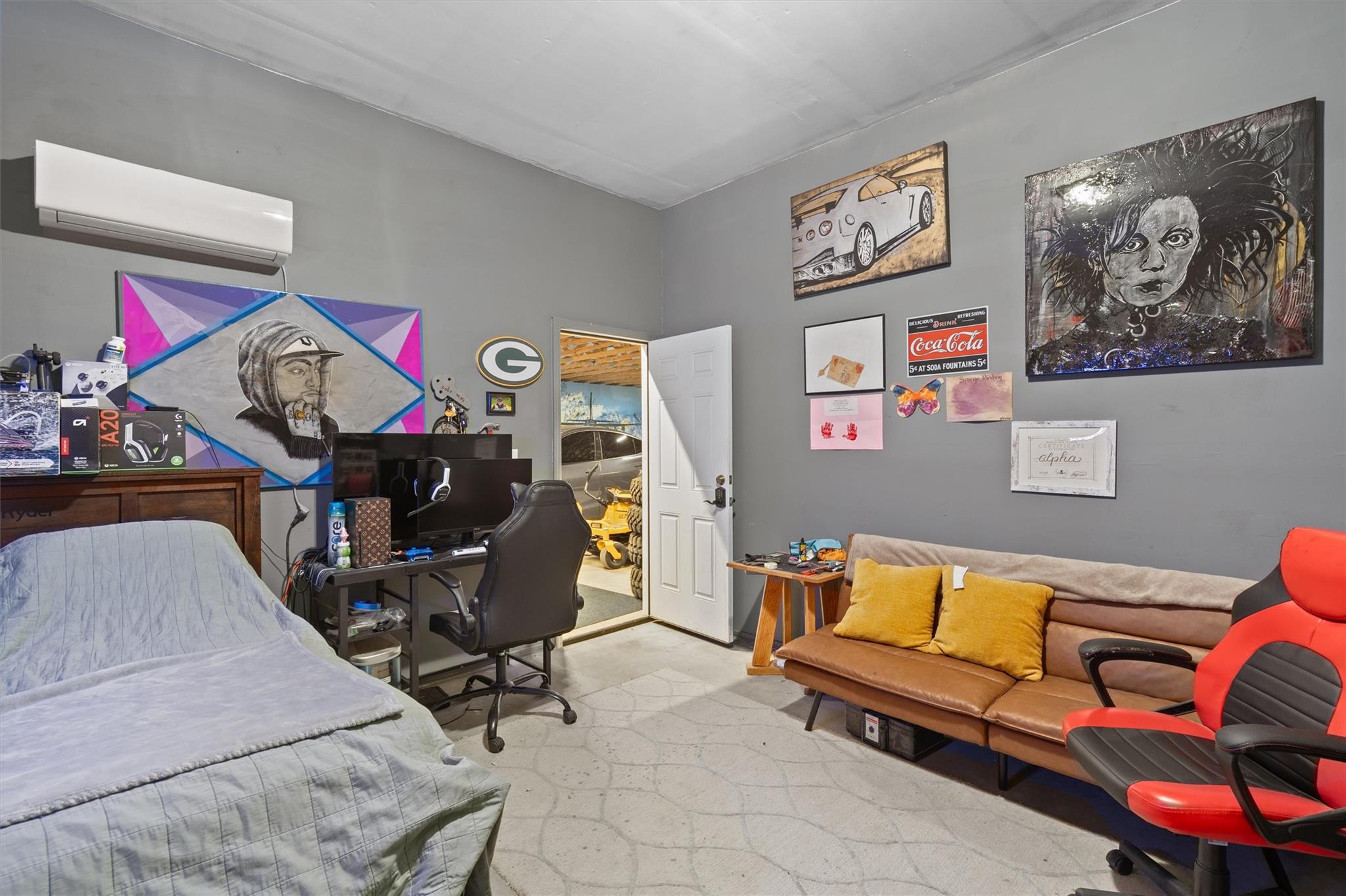 1880 E Highway 21 Paige TX 78659