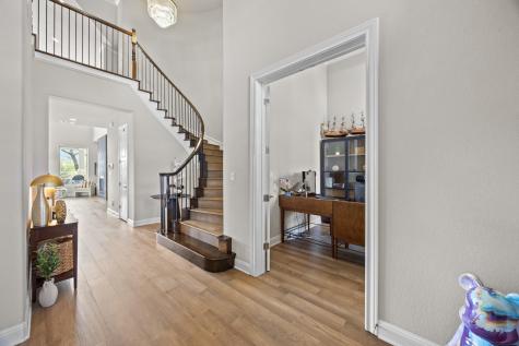 15705 Colinas Cove Bee Cave TX 78738
