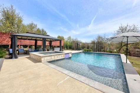 15705 Colinas Cove Bee Cave TX 78738