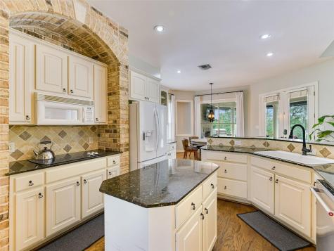 247 Colovista Parkway Bastrop TX 78602