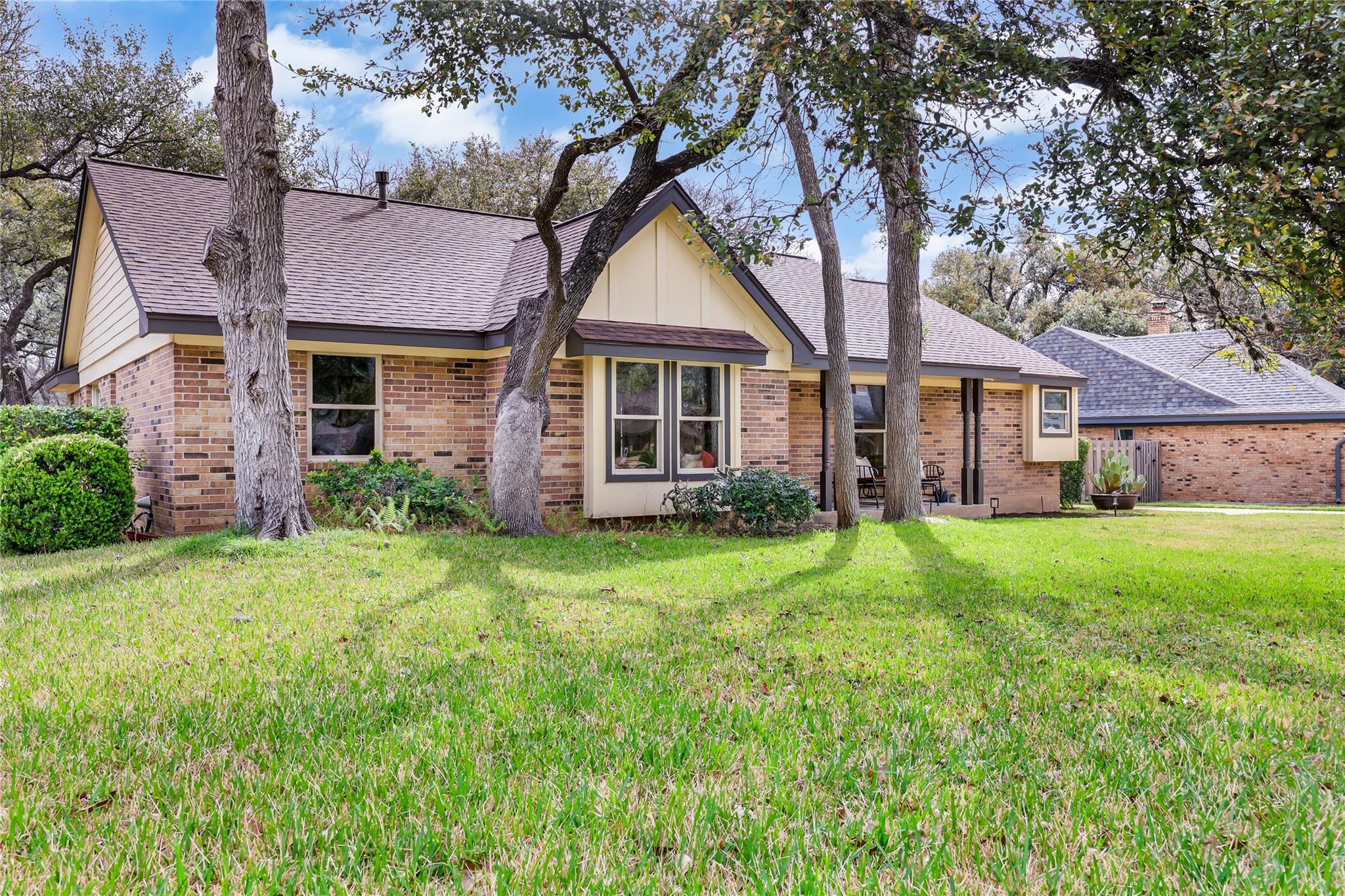 6905 Treaty Oak Circle Austin TX 78749