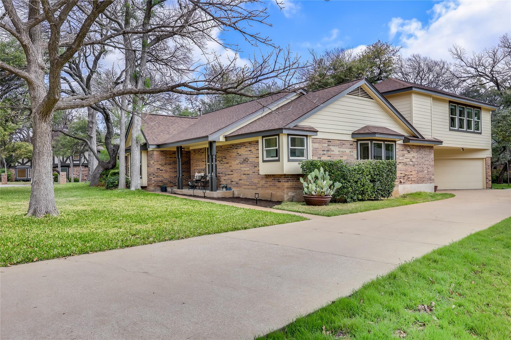 6905 Treaty Oak Circle Austin TX 78749