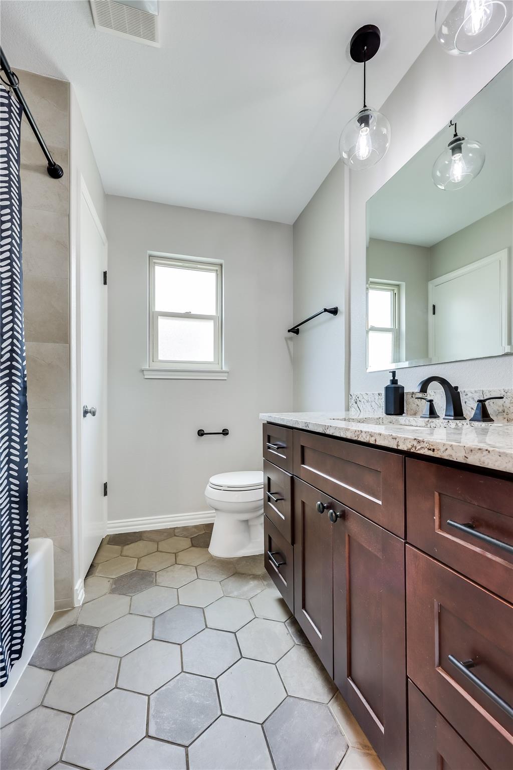 6905 Treaty Oak Circle Austin TX 78749