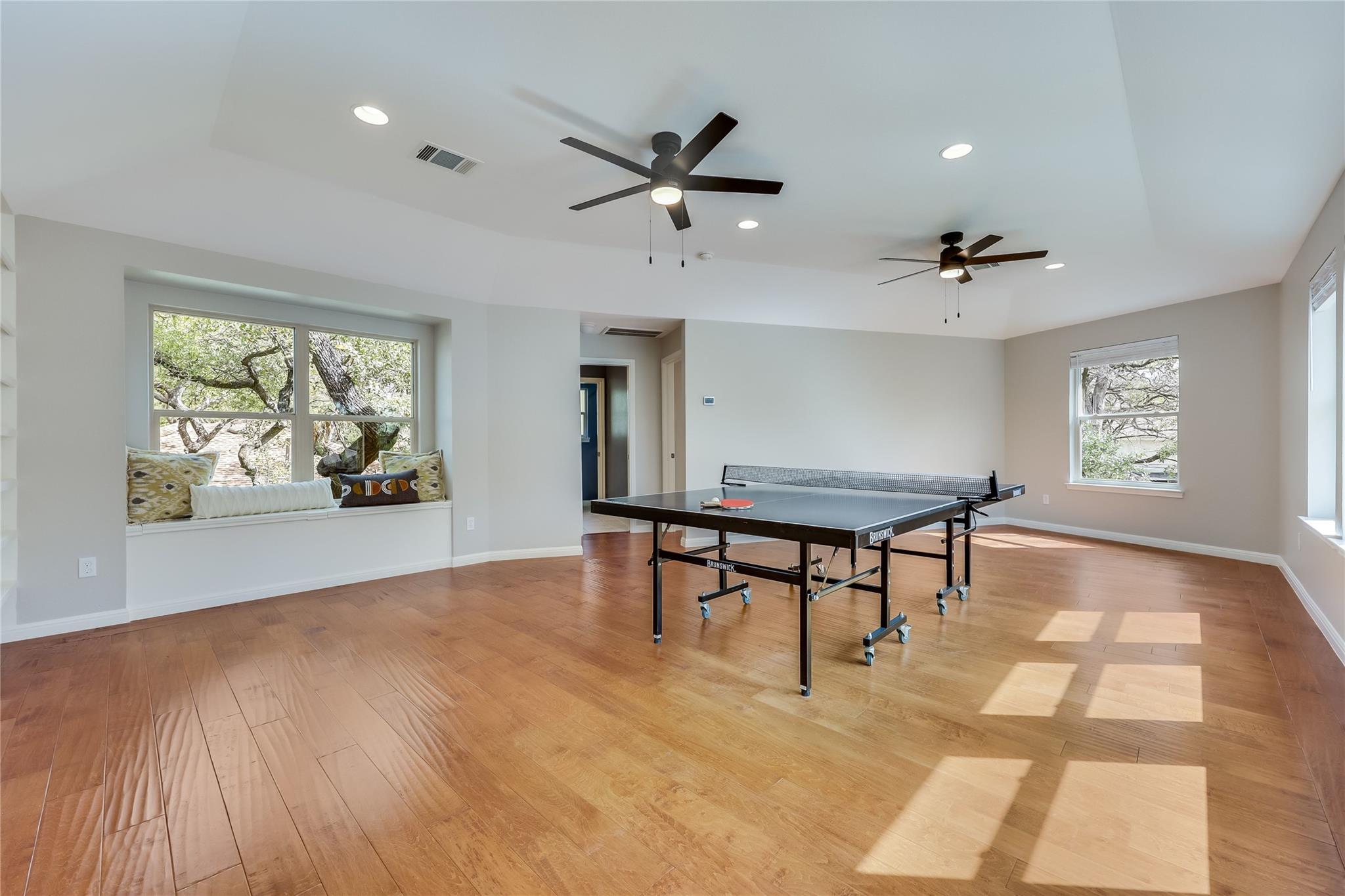 6905 Treaty Oak Circle Austin TX 78749