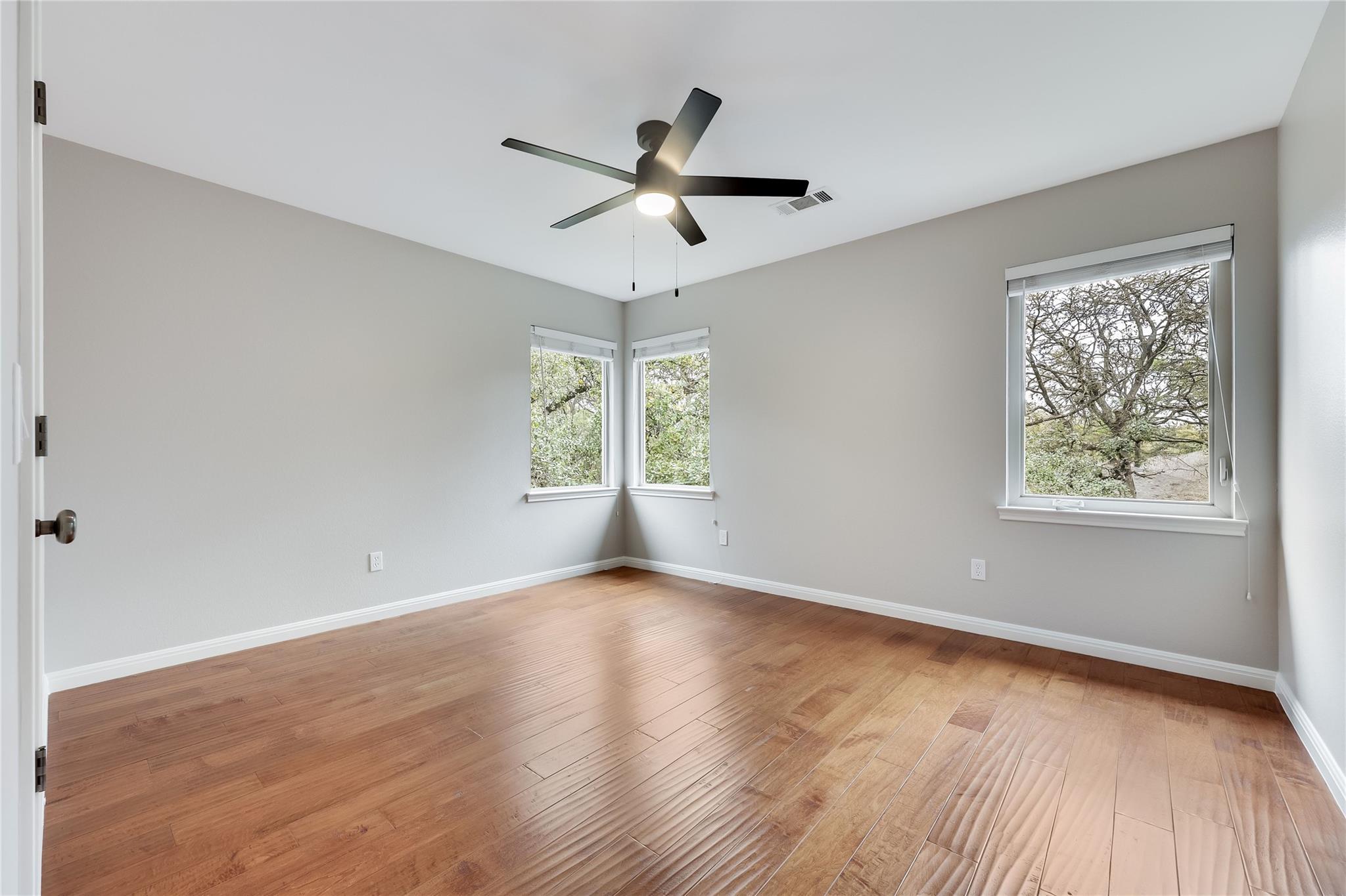 6905 Treaty Oak Circle Austin TX 78749