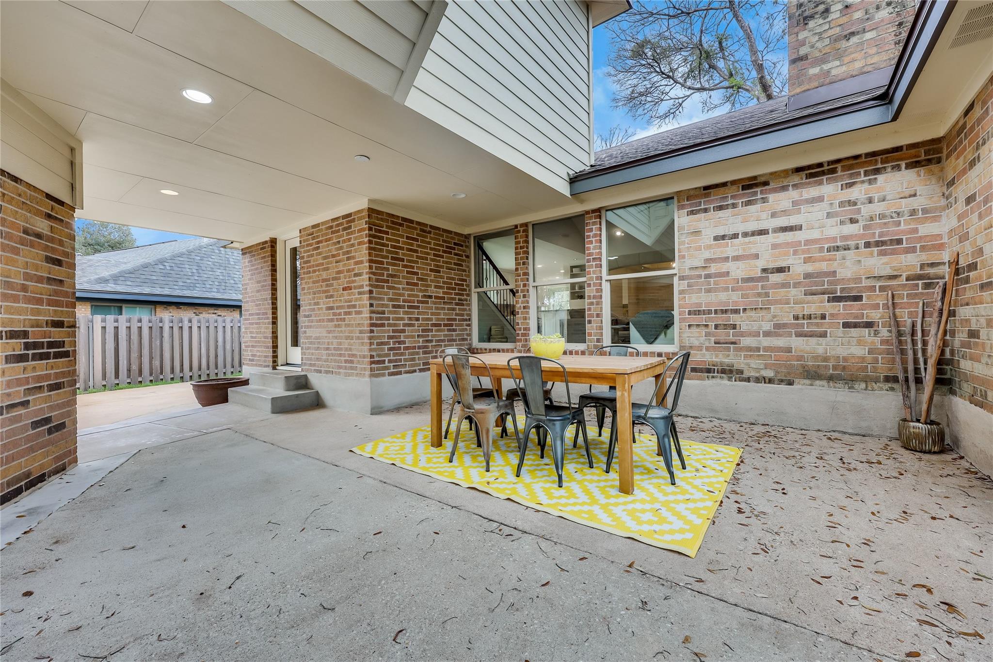 6905 Treaty Oak Circle Austin TX 78749