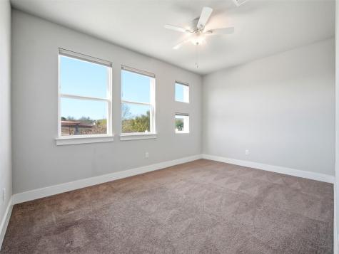 6916 Cardinal Bloom Loop Austin TX 78744