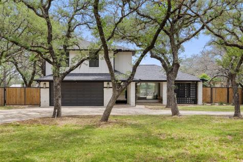 607 Liveoak Drive Johnson City TX 78636