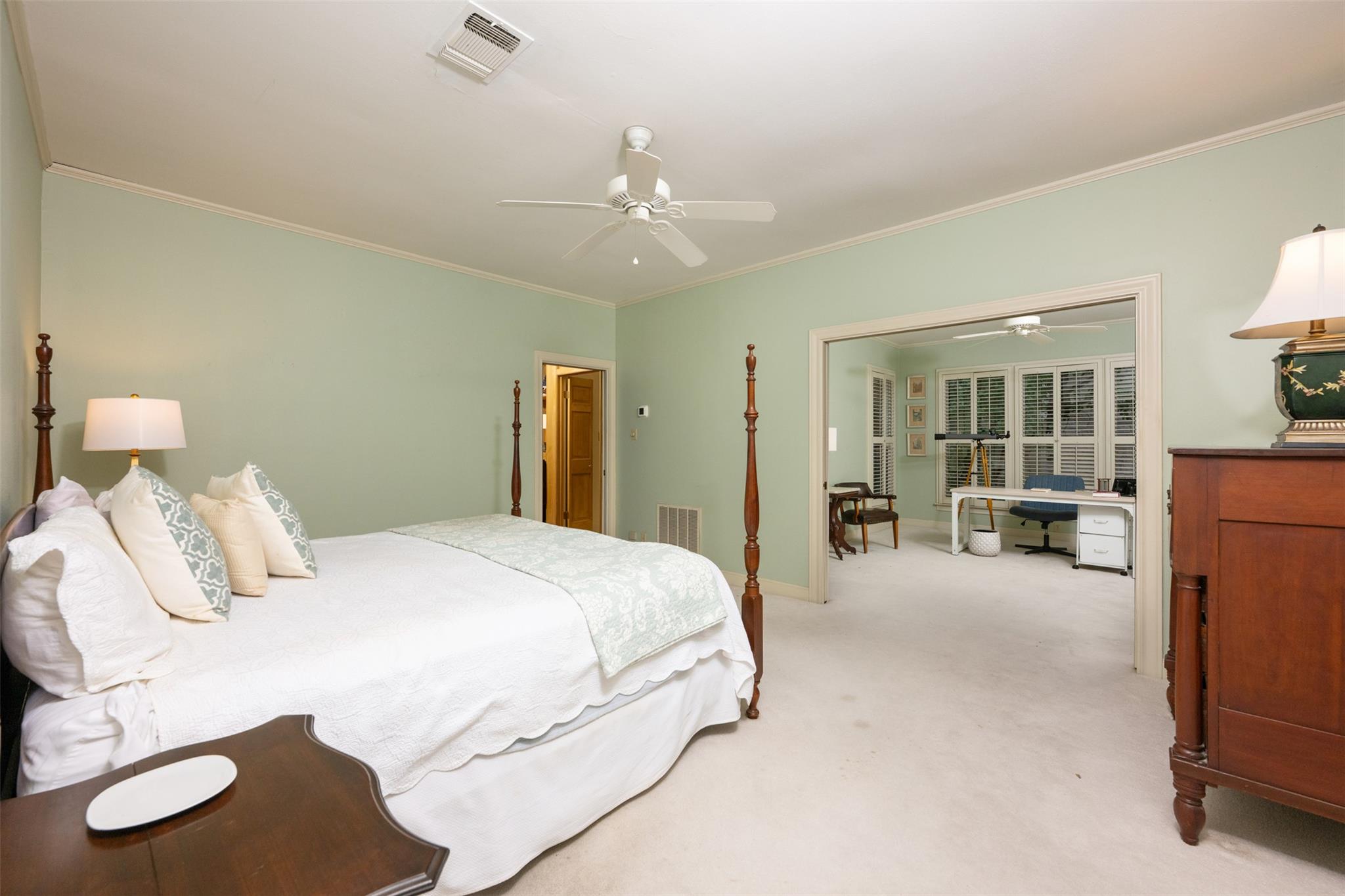 52 Club Estates Parkway The Hills TX 78738