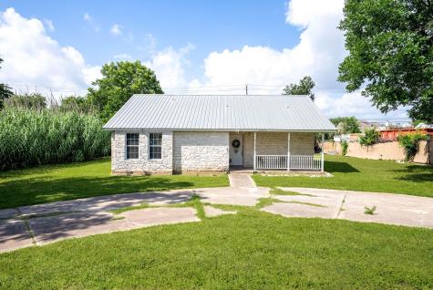 1717 NW Fleischer Drive NW Pflugerville TX 78728