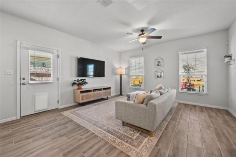 209 Duck Creek Trail San Marcos TX 78666