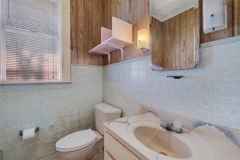 303 Vernon Street Taylor TX 76574
