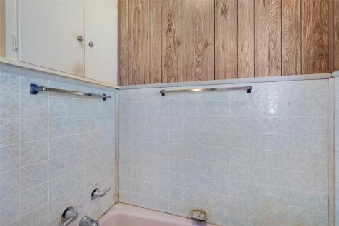 303 Vernon Street Taylor TX 76574